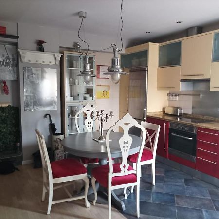 Apartamento San Quirce - Centrico Y Reformado- Wifi Y Netflix Valladolid Eksteriør bilde