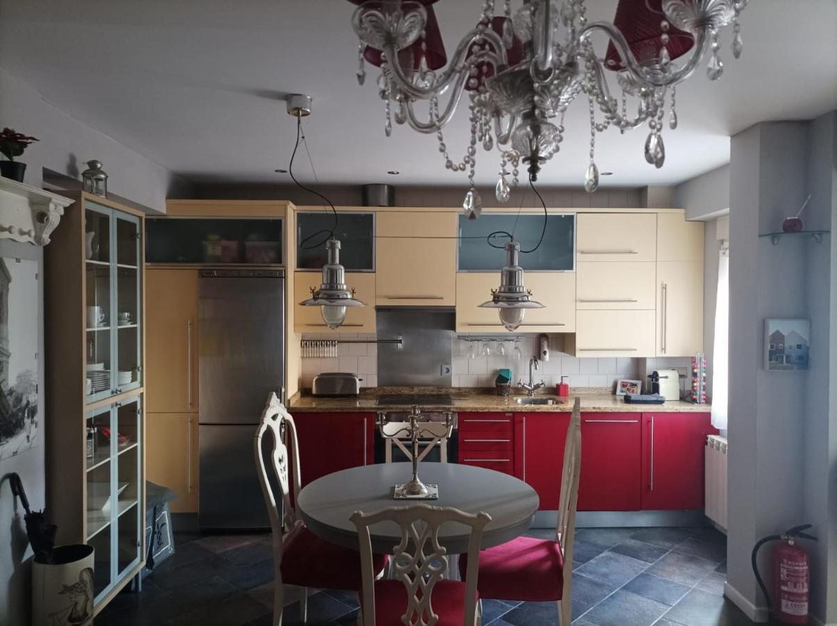 Apartamento San Quirce - Centrico Y Reformado- Wifi Y Netflix Valladolid Eksteriør bilde